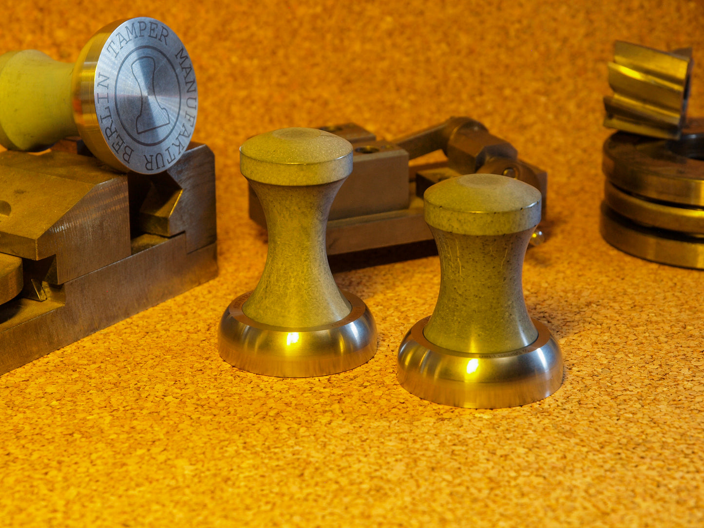 Handgefertigter Espresso-Tamper mit Betongriff – Personalisiert